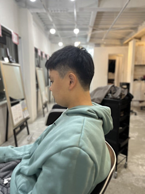 MEN'S HAIRアッシュブラックベリーショート