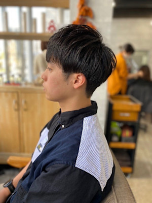 MEN'S HAIRアッシュブラックマッシュパーマ