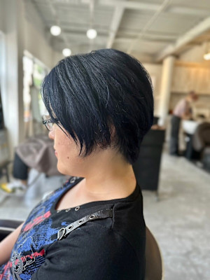 20代30代40代◎魅力倍増しカールボブシアカラーショートヘ