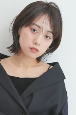 外ハネショートボブ