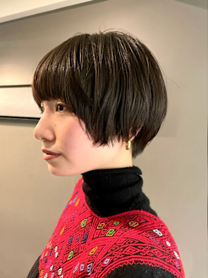 【まどか】前髪ありショート