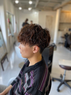 20代30代40代◎スーツ短髪刈り上げツーブロックパーマスタ