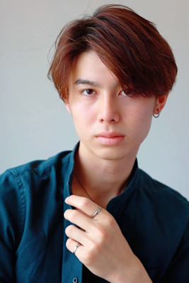 MEN’SHAIRかきあげマッシュヘア