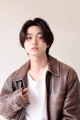 MEN’SHAIRセンターパートアッシュブラックマッシュヘア