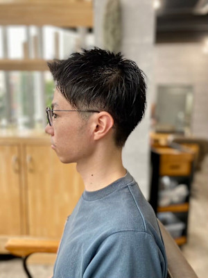 MEN'S HAIRアッシュブラックベリーショート