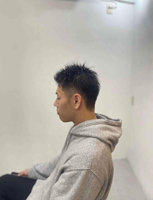 20代30代40代◎メンズ黒髪刈り上げ流行ベリーショート