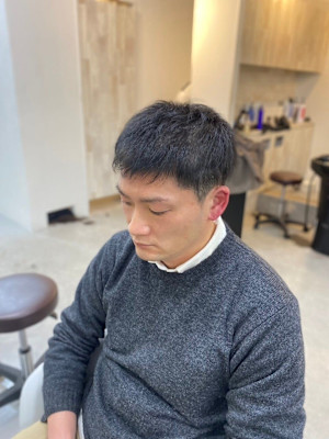 20代30代40代◎スーツ短髪流行ツーブロックヘア