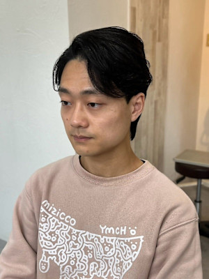 20代30代40代◎スーツ短髪ツーブロ刈り上げアップバング