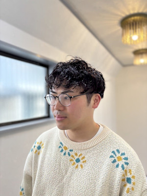 フェザーパーママッシュスツーブロックニュアンスパーマ