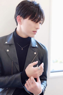 MEN'S HAIR センターパートマッシュウルフ