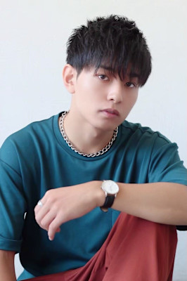 MEN'S HAIRクロスバングマッシュウルフ