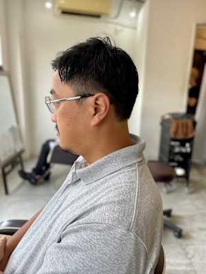 MEN’S HAIR カルマパーマダークアッシュベリーショー