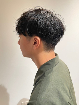 MEN’S HAREアッシュブラックカルマパーマ