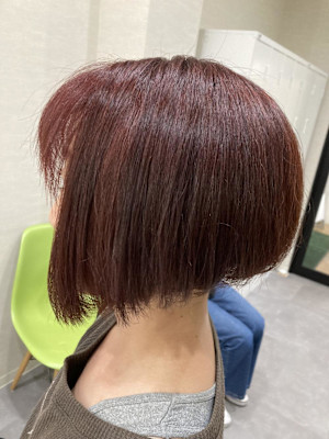 ショートボブ