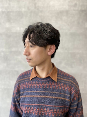20代30代40代◎似合わせスーツ短髪ニュアンスパーマショー