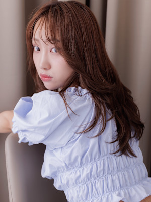 韓国巻き毛先パーマヨシンモリヘアーレイヤーロング20代30代