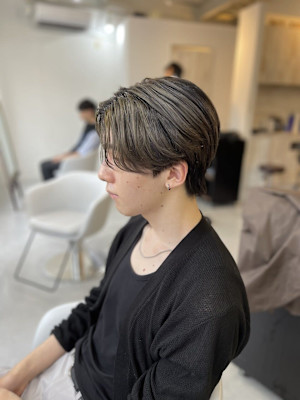 20代30代40代◎スーツ刈り上げ短髪バレイヤージュセンター