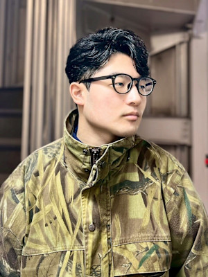 20代30代40代◎センターパートツーブロック似合わせカット