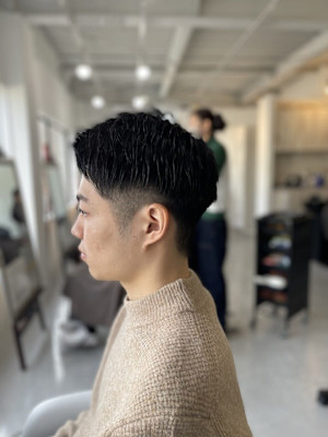 20代30代40代◎スーツ短髪流行ツーブロックヘア