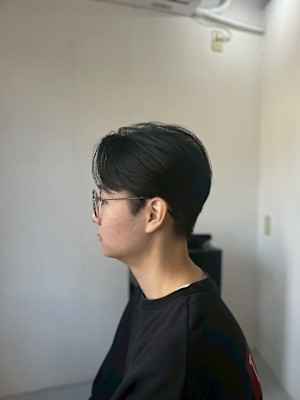 20代30代40代◎刈り上げセンターパートマッシュショート
