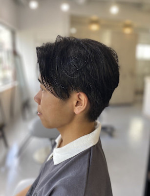 20代30代40代◎刈り上げセンターパートフェザーパーマ
