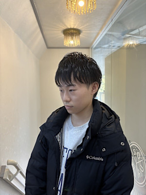 20代30代40代◎ゆるめマッシュパーマスタイル