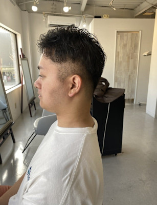 20代30代40代◎刈り上げセンターパートフェザーパーマ