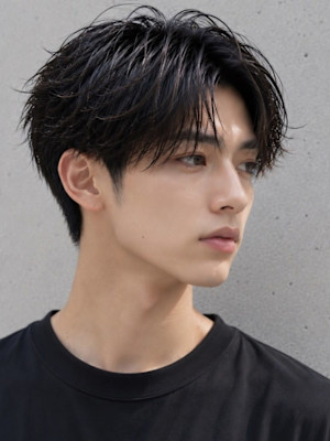ニュアンスパーマ センターパート 黒髪 メンズパーマ 20代