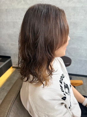 20代30代40代◎似合わせカットフェミニンロングメルティカ