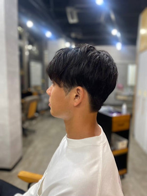 20代30代40代◎スーツ短髪流行刈り上げツーブロックマッシ