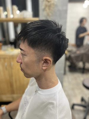 20代30代40代◎スーツ短髪流行ツーブロックヘア