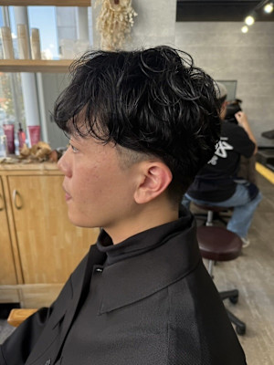 20代30代40代◎メンズショート刈り上げツーブロックパーマ
