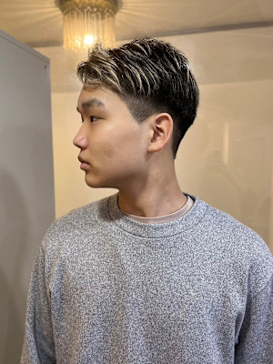 20代30代40代◎ハイライト短髪刈り上げツーブロックショー