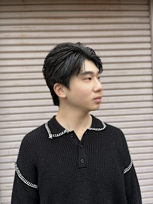 20代30代40代流行黒髪刈り上げニュアンスパーマ