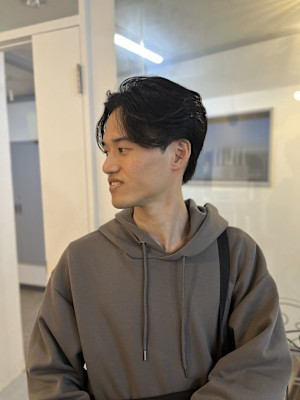 20代30代40代流行ツーブロックメンズニュアンスパーマ
