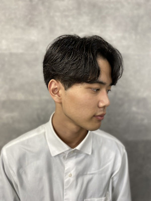 20代30代40代◎似合わせカット毛流れ黒髪フェザーパーマ