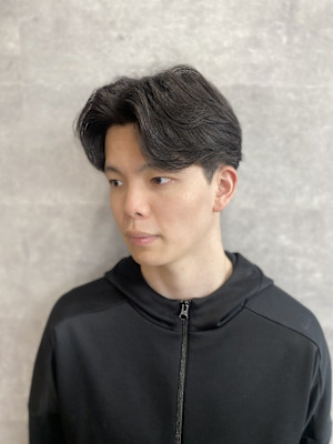 20代30代40代◎似合わせカットメンズ毛流れ黒髪フェザーパ