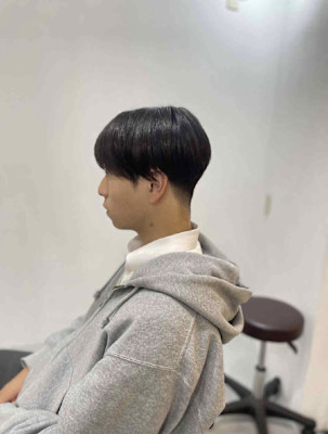 20代30代40代◎スーツ短髪流行ツーブロックヘア