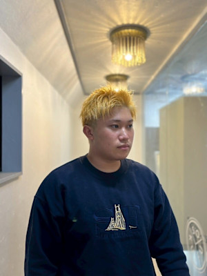 20代30代40代◎スパイキーショートハイトーン