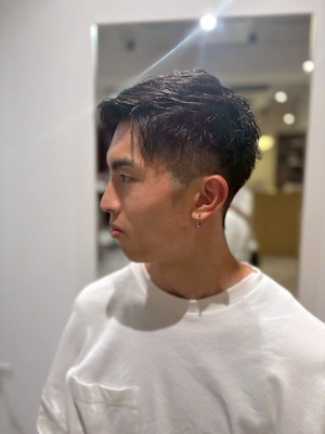 20代30代40代◎ツーブロックショートアップバングブルーブ