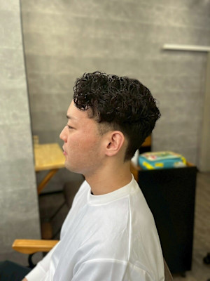 20代30代40代◎波巻きツイストスパイラルパーマツーブロッ