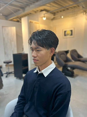20代30代40代◎刈り上げセンターパートマッシュショート