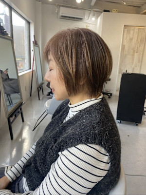 20代30代40代◎小顔に見えせる似合わせカットオリーブグレ