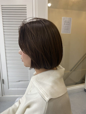 20代30代40代◎小顔に見えせる似合わせカットオリーブグレ