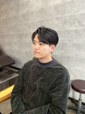 20代30代40代◎似合わせカットリバースセンターパート