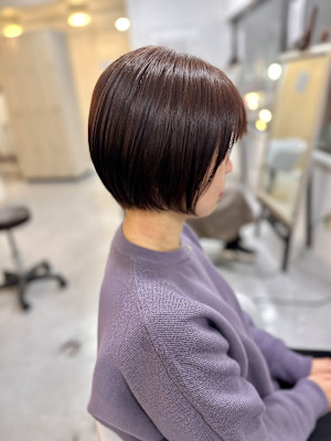 大人可愛い20代30代40代◎ショートボブワインレッド顔周り