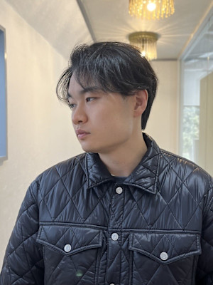 20代30代40代流行スーツ黒髪韓国マッシュ