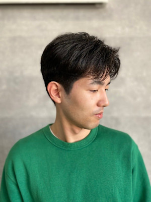 20代30代40代似合わせカット刈り上げブルーブラック韓国マ