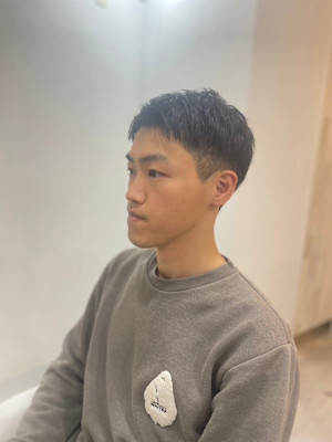 20代30代40代◎韓国マッシュスペインカールブルーブラック
