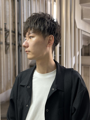 20代30代40代流行ツーブロック刈り上げベリーショートメン